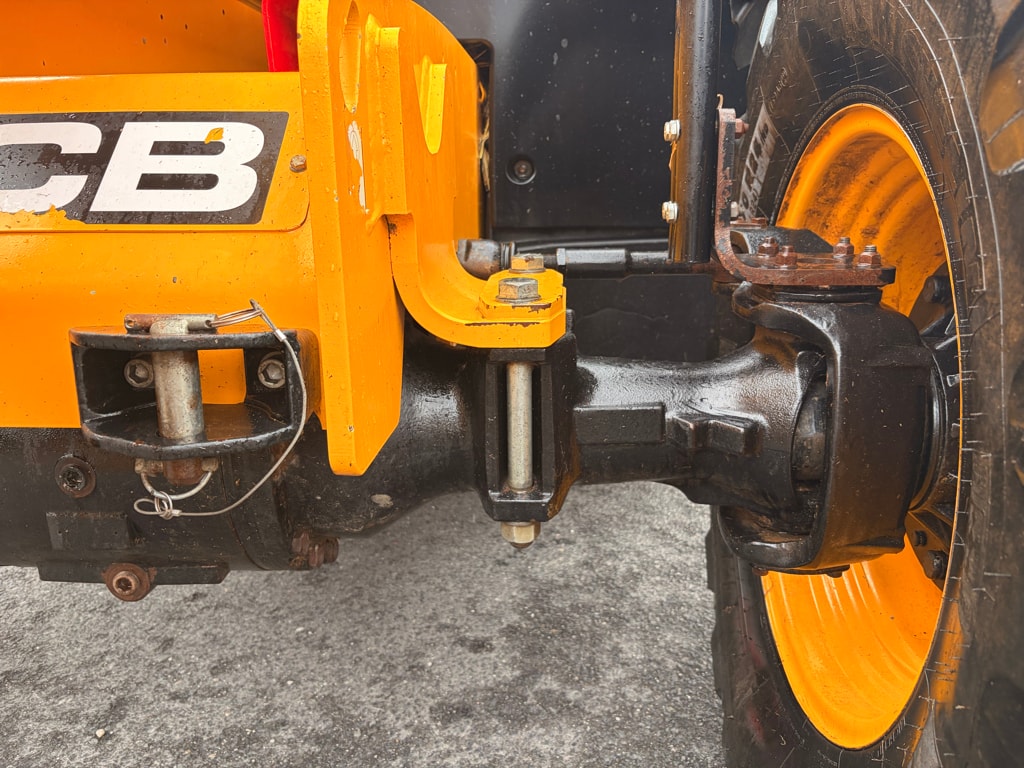 Telescopique JCB 532-70 AGRI XTRA PS6 - photo slide 11
