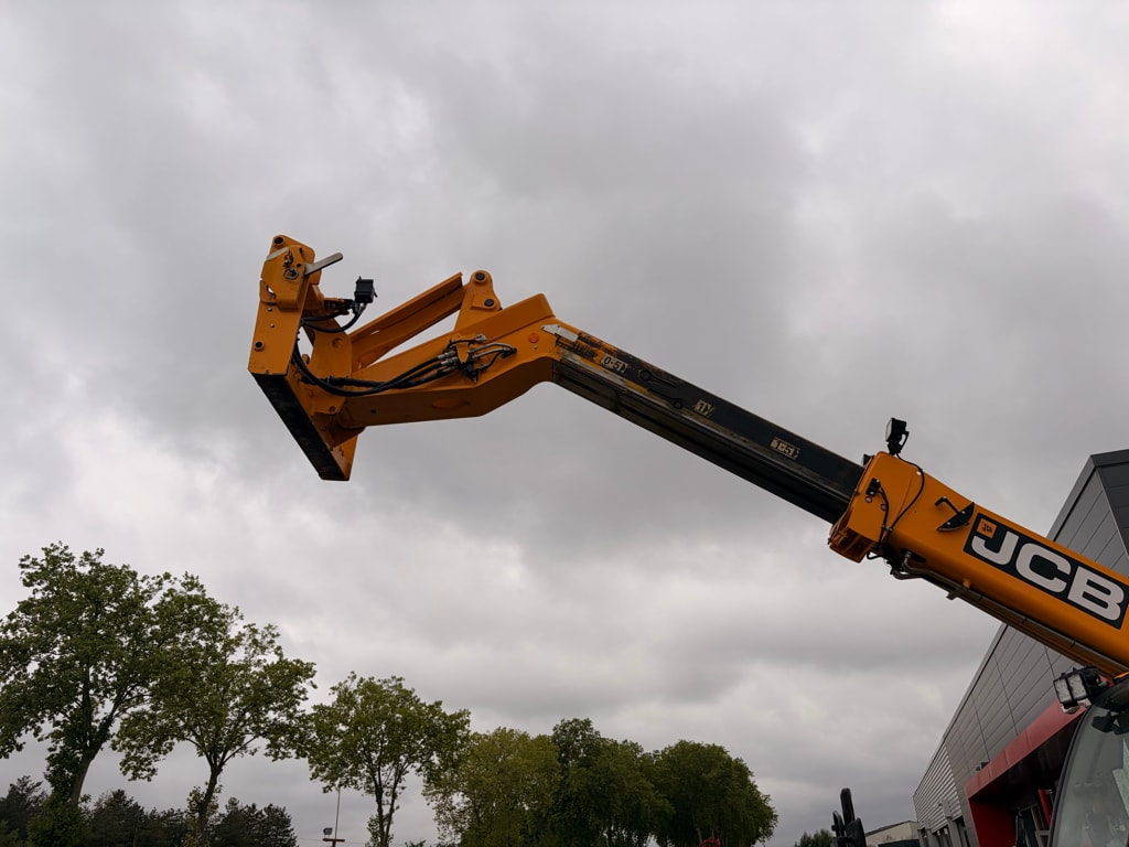 Telescopique JCB 532-70 AGRI XTRA PS6 - photo slide 14