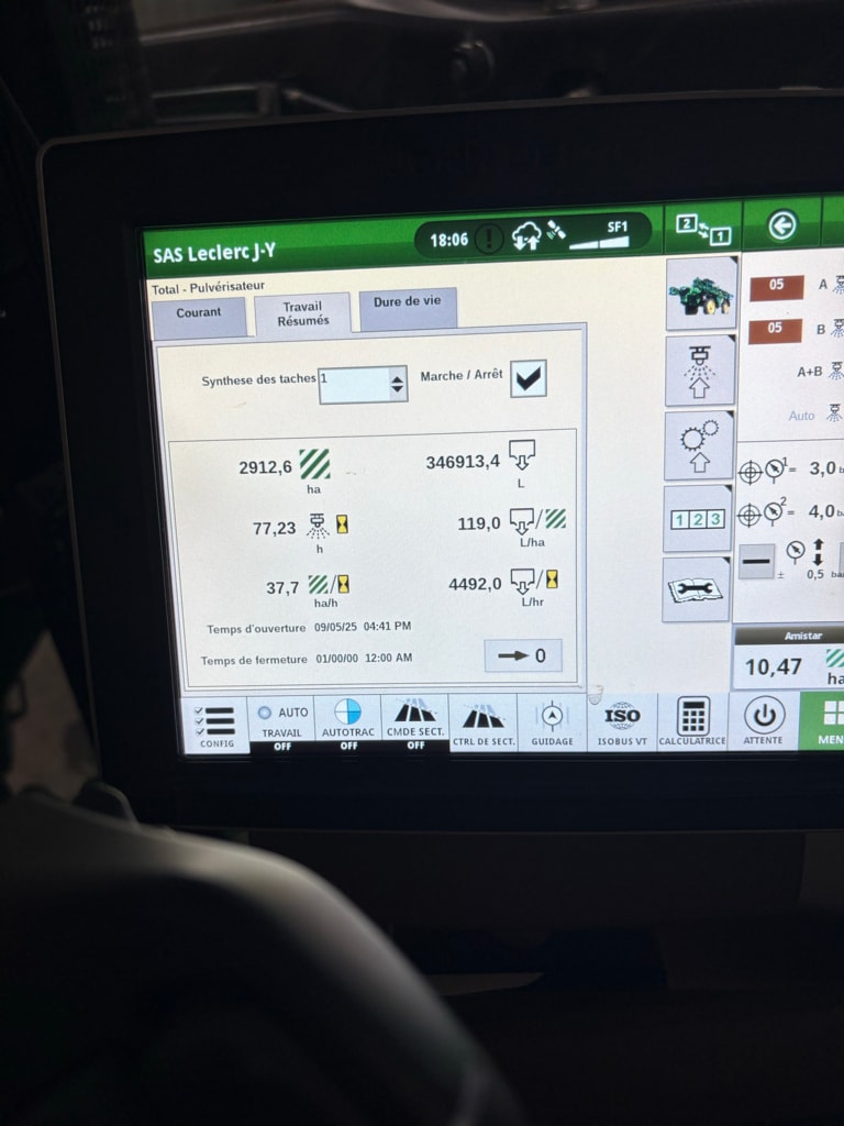 Pulverisateur automoteur JOHN DEERE R4150i - photo slide 20