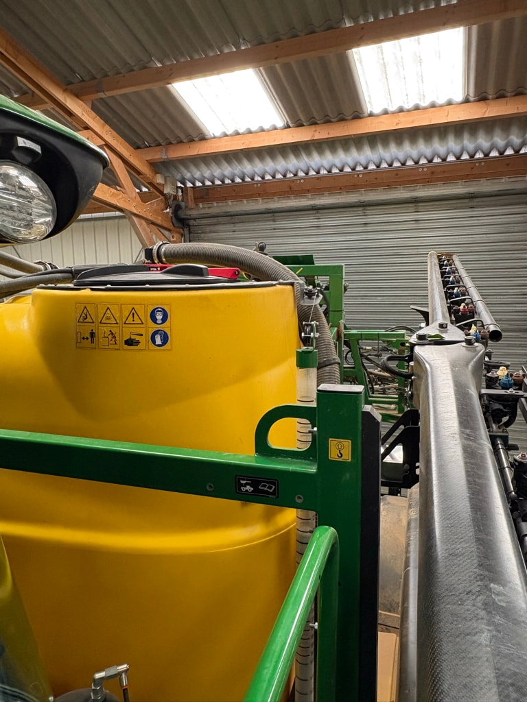 Pulverisateur automoteur JOHN DEERE R4150i - photo slide 7