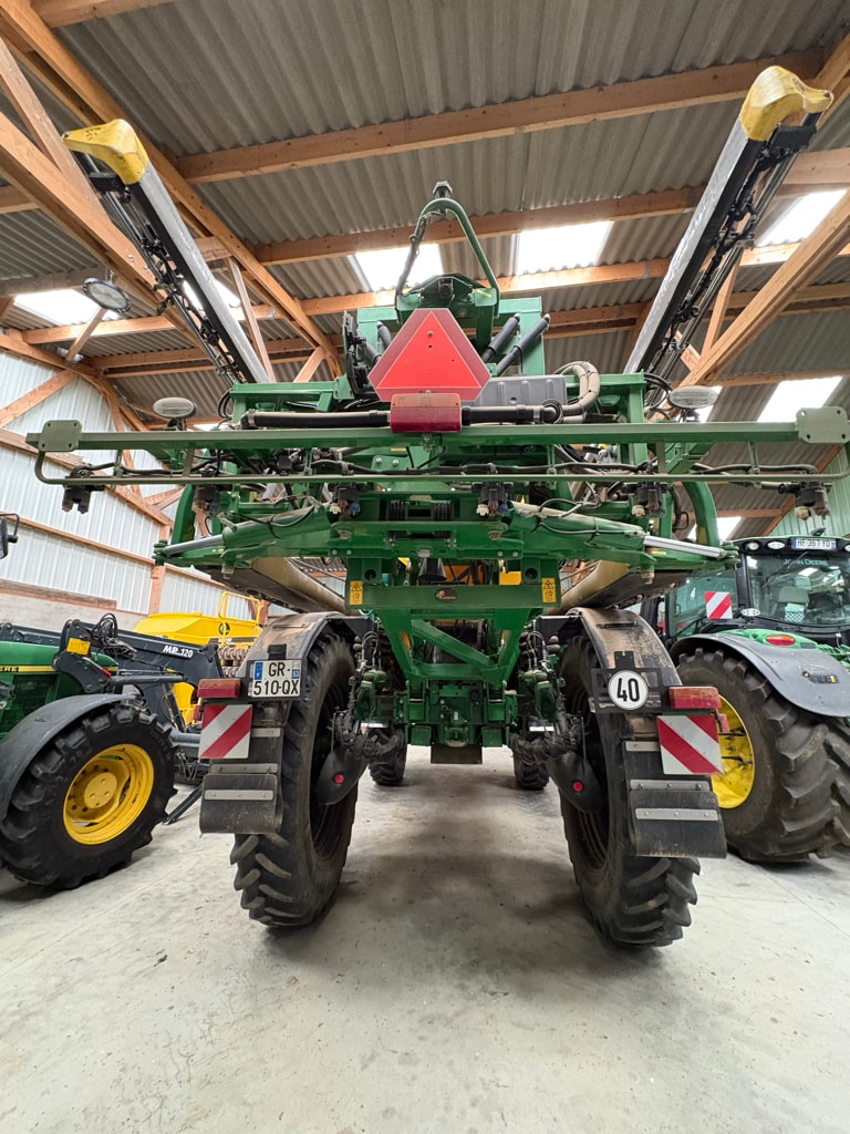 Pulverisateur automoteur JOHN DEERE R4150i - photo slide 14