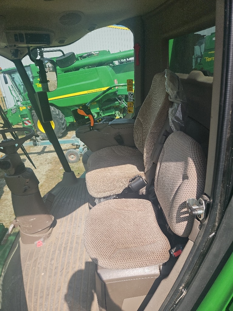 Moissonneuse JOHN DEERE S 780 - photo slide 18