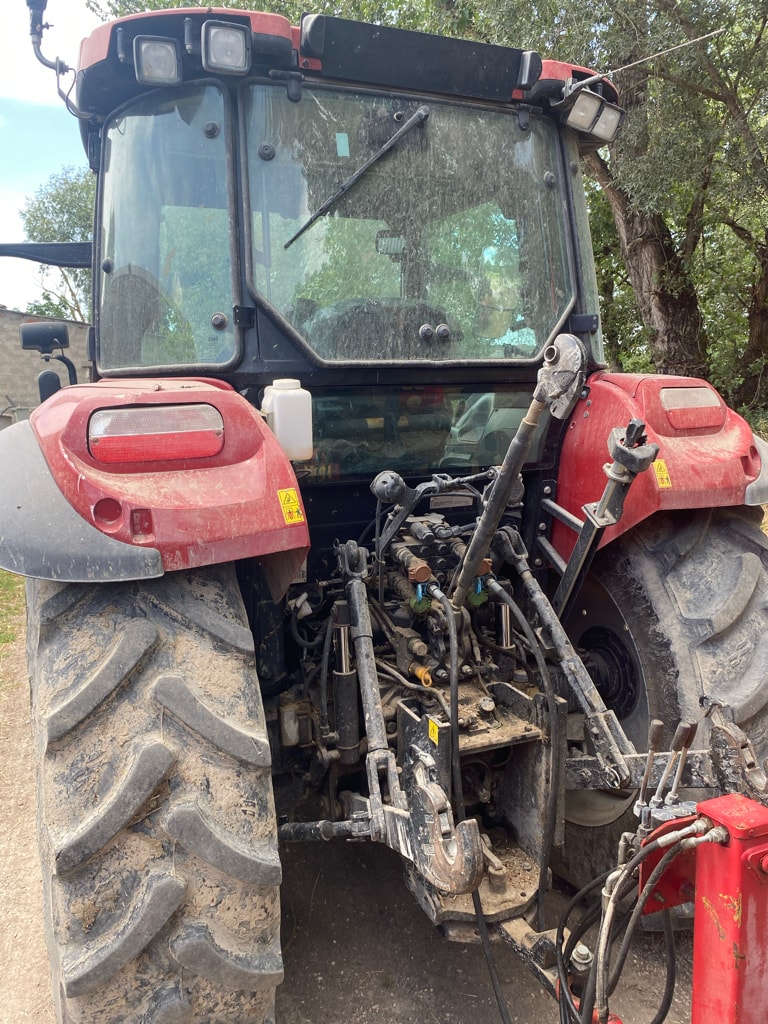 Tracteur CASE IH FARMALL 95C - photo slide 10