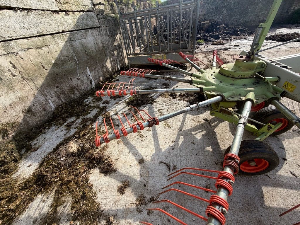 Andaineur CLAAS Liner 430 S - photo slide 3