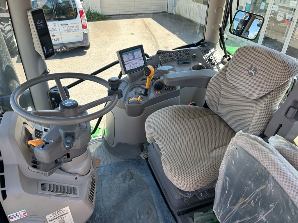 Tracteur JOHN DEERE 6R 175 - photo slide 11
