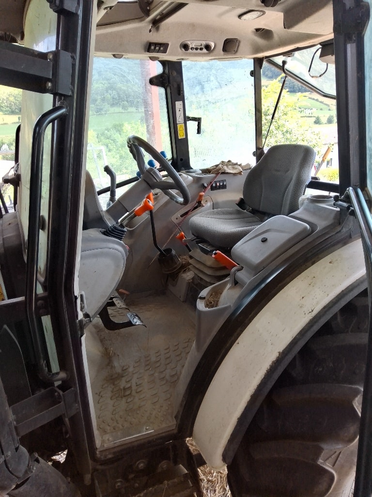 Tracteur LAMBORGHINI Spire 80 trend - photo slide 13