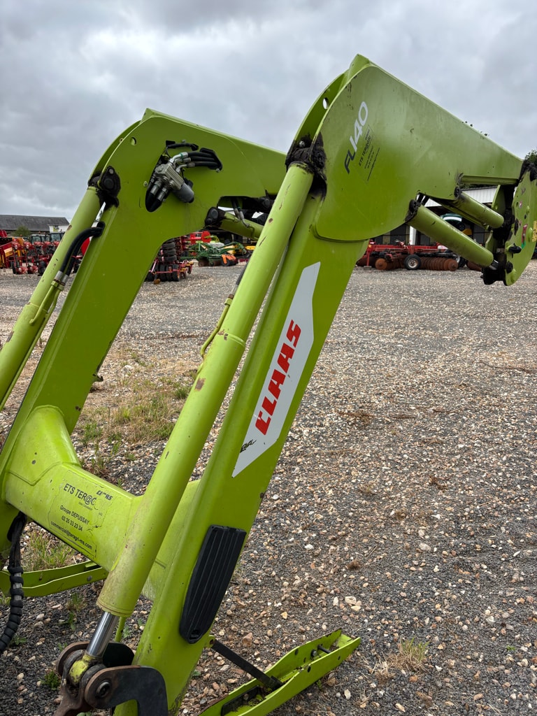 Chargeur Frontal CLAAS FL 140 - photo slide 2