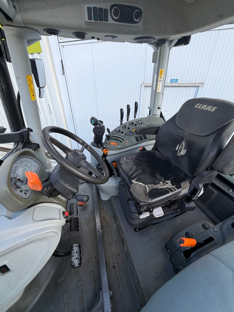 Tracteur CLAAS ATOS 330 - photo slide 6