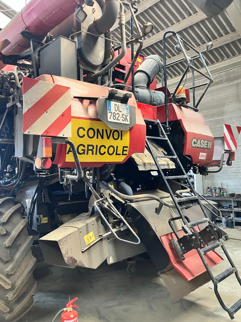 Moissonneuse CASE IH AXIAL-FLOW 9230 - photo slide 4