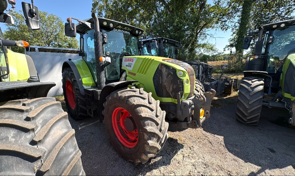 Tracteur CLAAS ARION 620 - photo slide 2