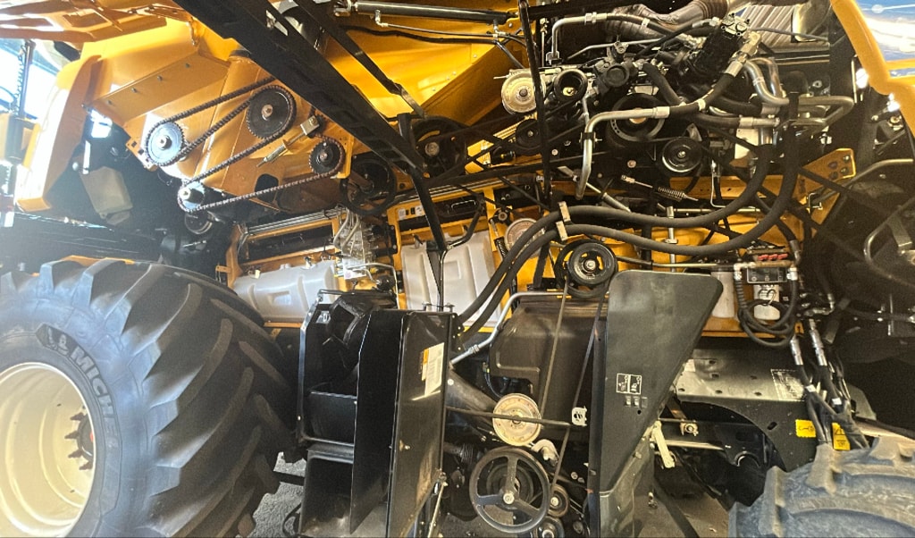 Moissonneuse NEW HOLLAND CR 7.80  - photo slide 11