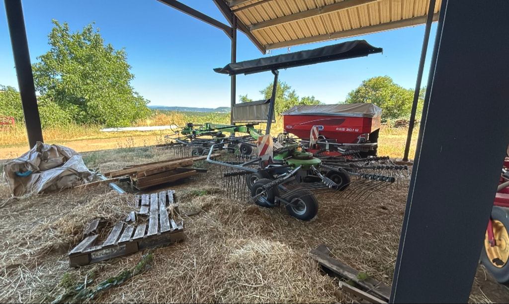 Andaineur DEUTZ FAHR Swathmaster 7132 vario - photo slide 3