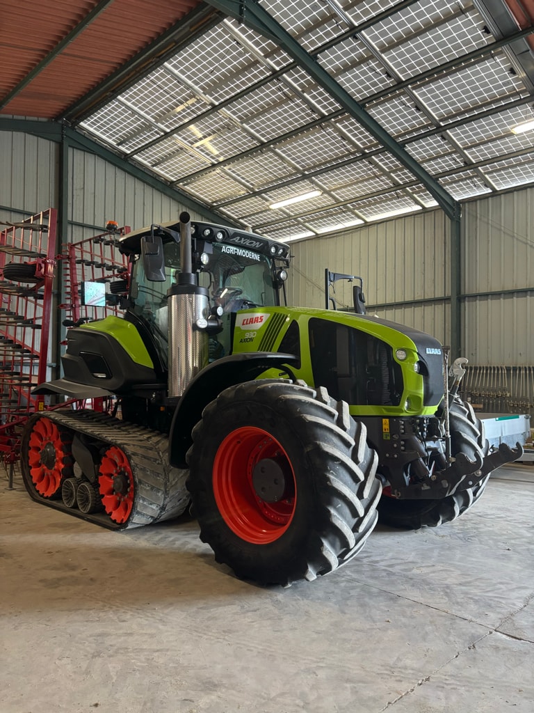 Tracteur à chenilles CLAAS AXION 930 TT - photo slide 2