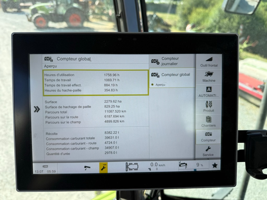 Moissonneuse CLAAS TRION 640 - photo slide 10