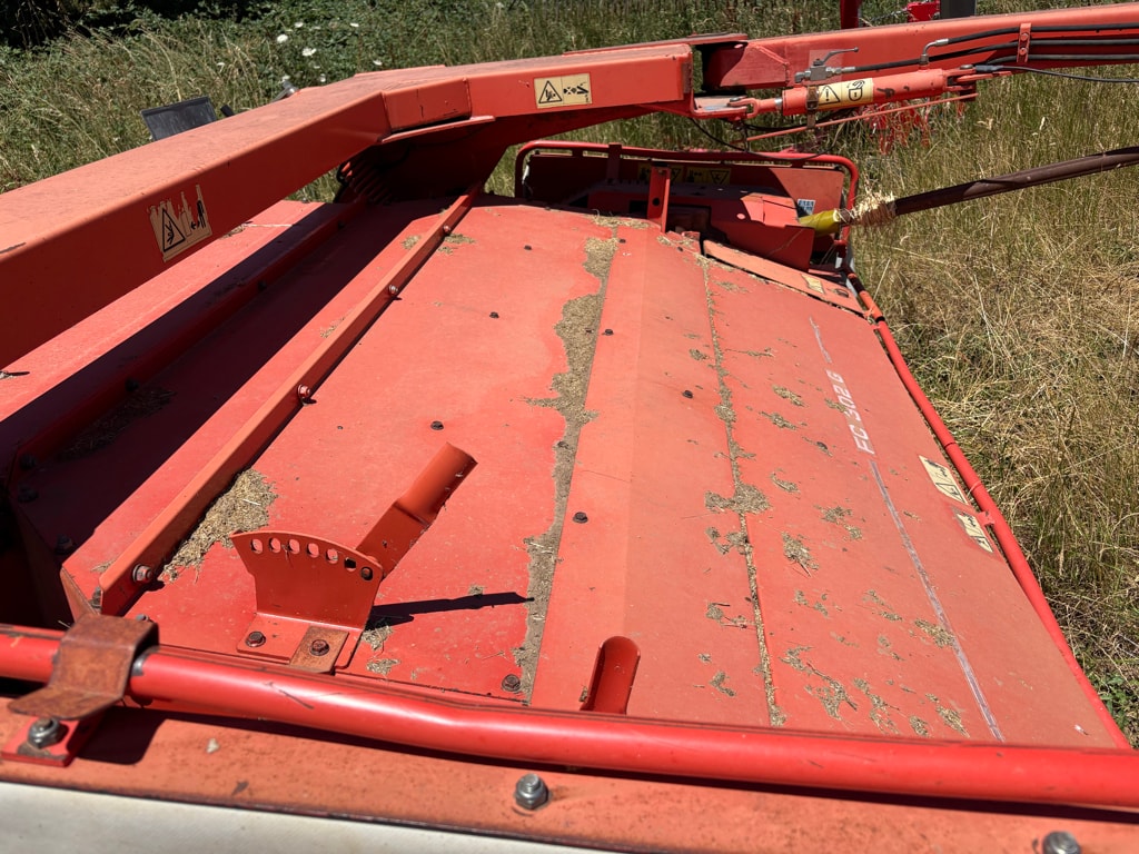 Faucheuse KUHN FC 302 G - photo slide 10