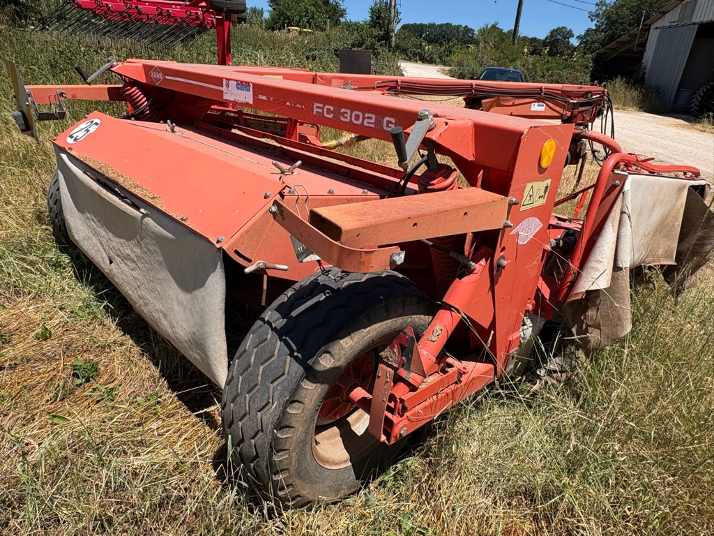 Faucheuse KUHN FC 302 G - photo slide 9
