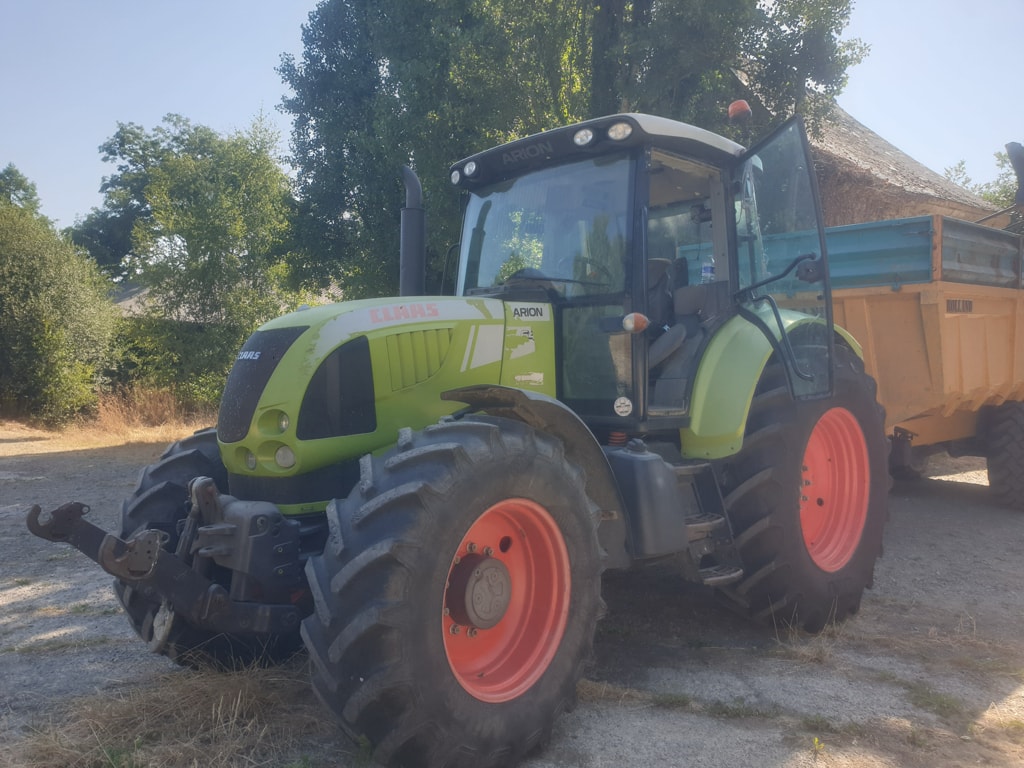 Tracteur CLAAS ARION 640 - photo slide 2