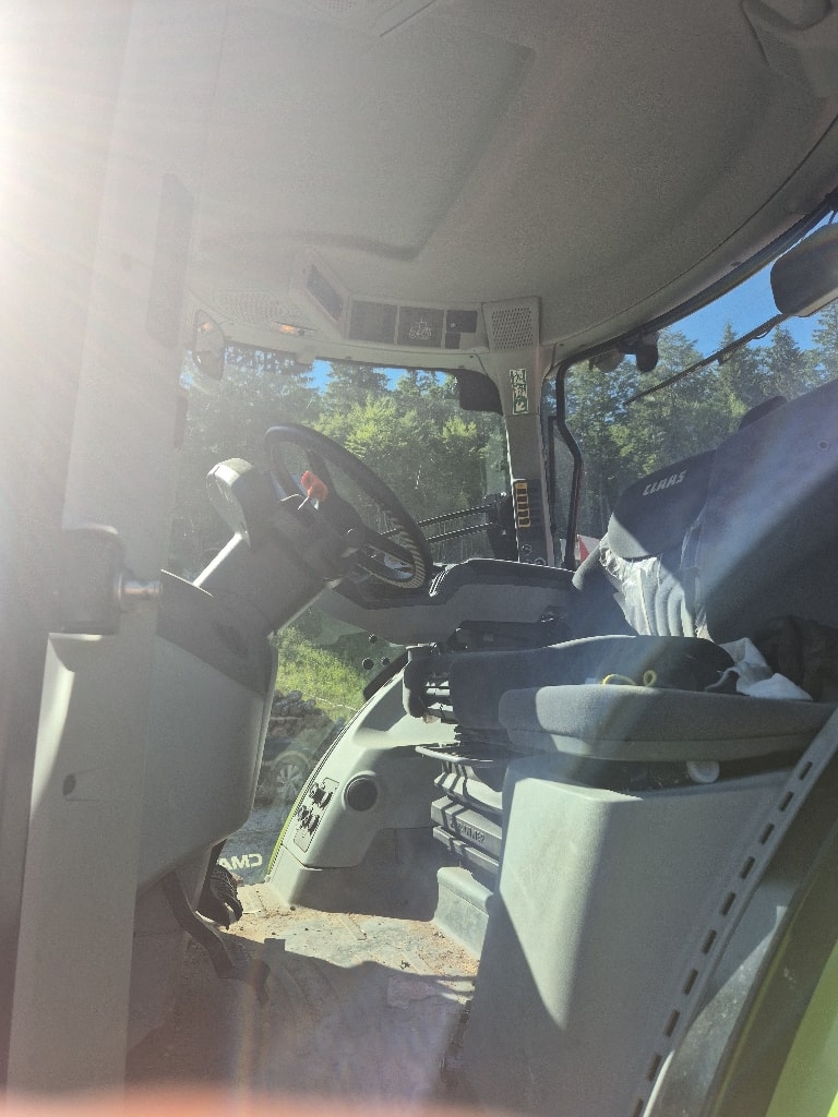 Tracteur CLAAS Arion 660 cebis - photo slide 5