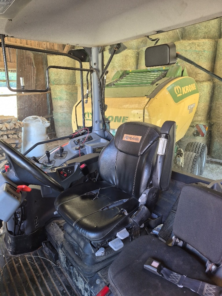 Tracteur chargeur KUBOTA M115GX-III - photo slide 11