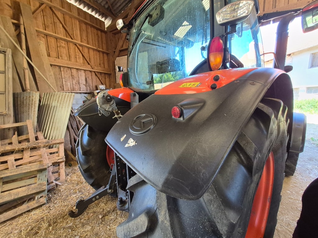 Tracteur chargeur KUBOTA M115GX-III - photo slide 3