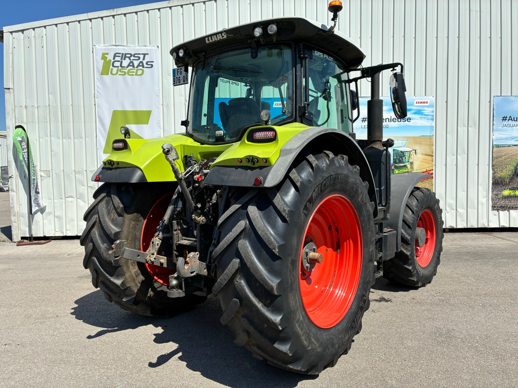 Tracteur CLAAS ARION 650 CEBIS  - photo slide 9