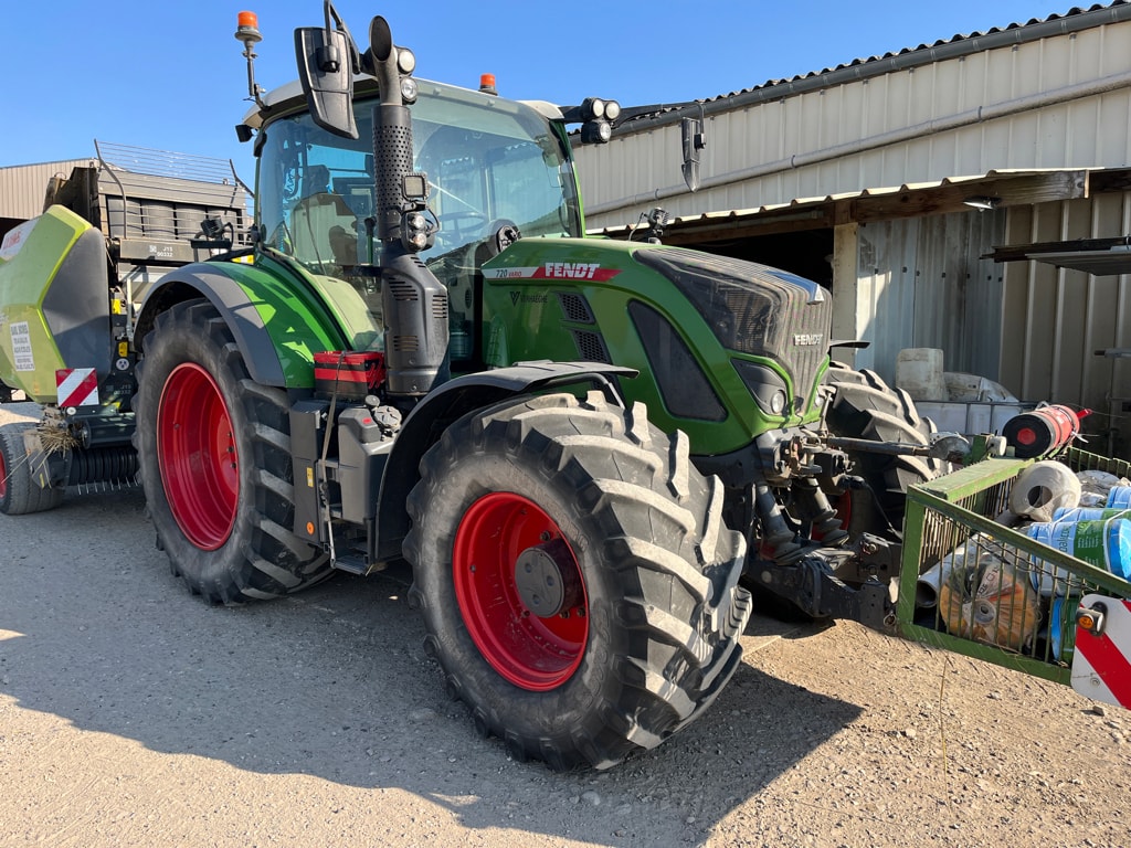 Tracteur FENDT 720 GEN6 POWER+ S1 - photo slide 1