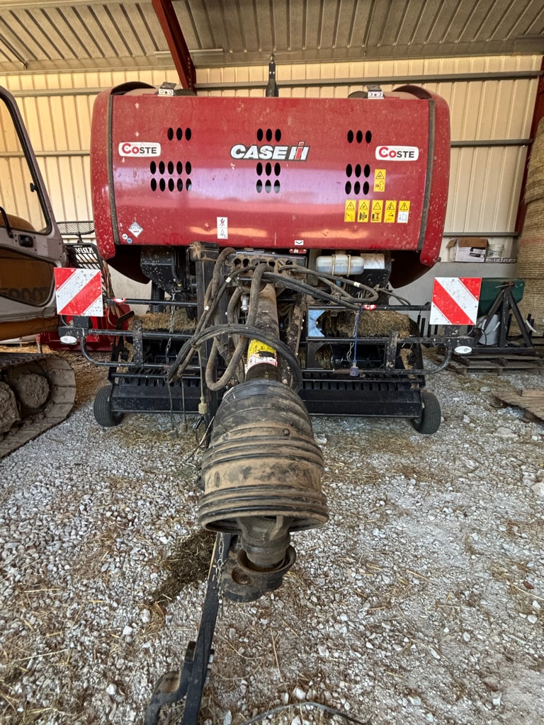 Presse balles rondes CASE IH 455 - photo slide 11