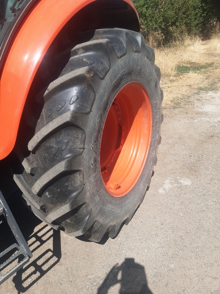 Tracteur KUBOTA M4072 - photo slide 6