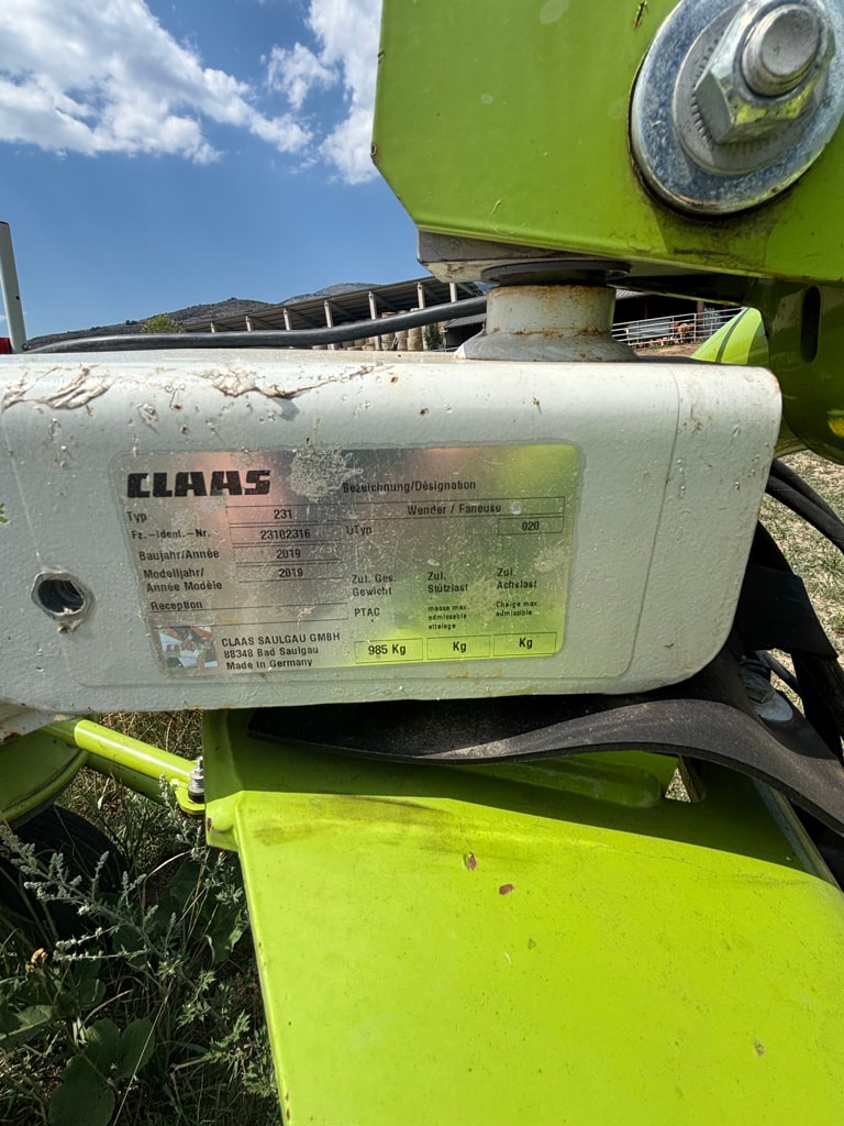 Faneuse CLAAS Volto 80 - photo slide 3