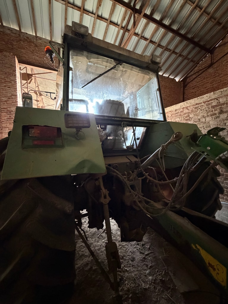 Tracteur FENDT FAVORIT 612 LSA - photo slide 7