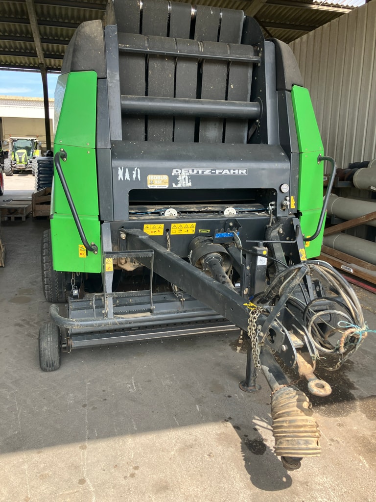 Presse balles rondes DEUTZ FAHR Varimaster 590 - photo slide 3