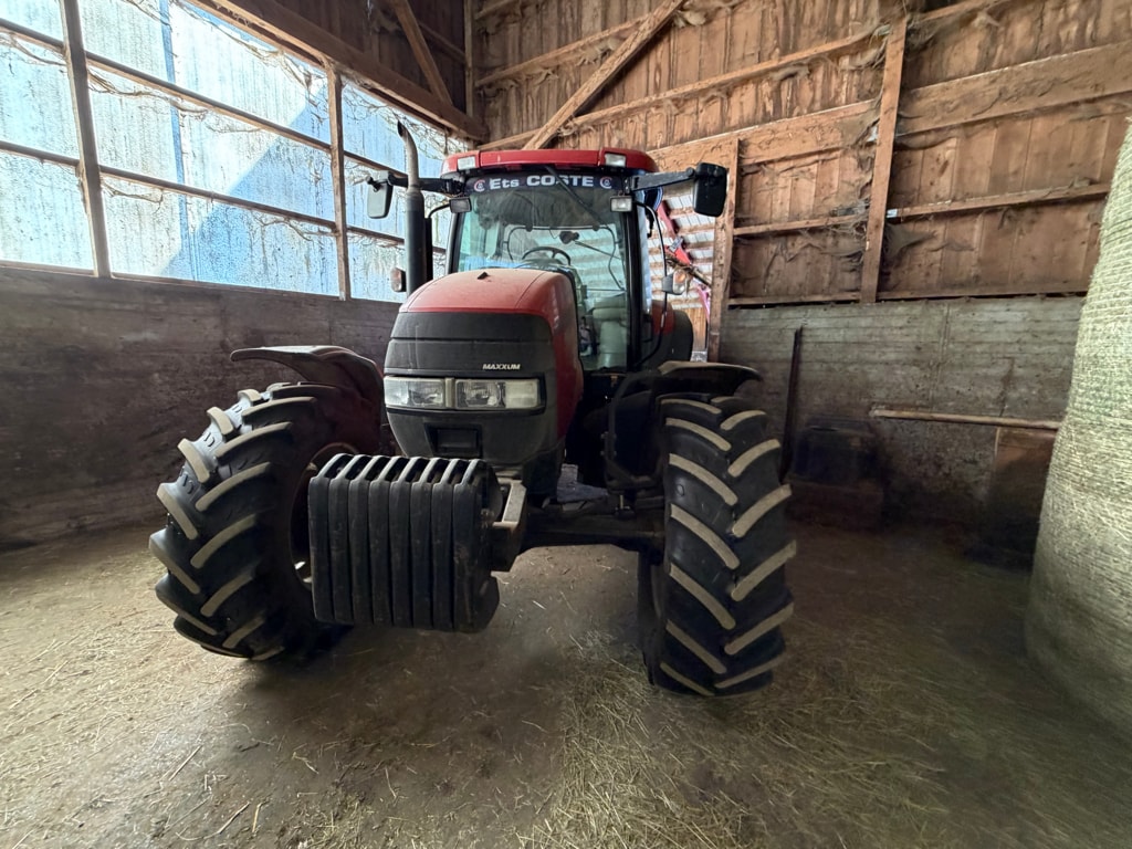 Tracteur CASE IH MXU 115 PRO - photo slide 1