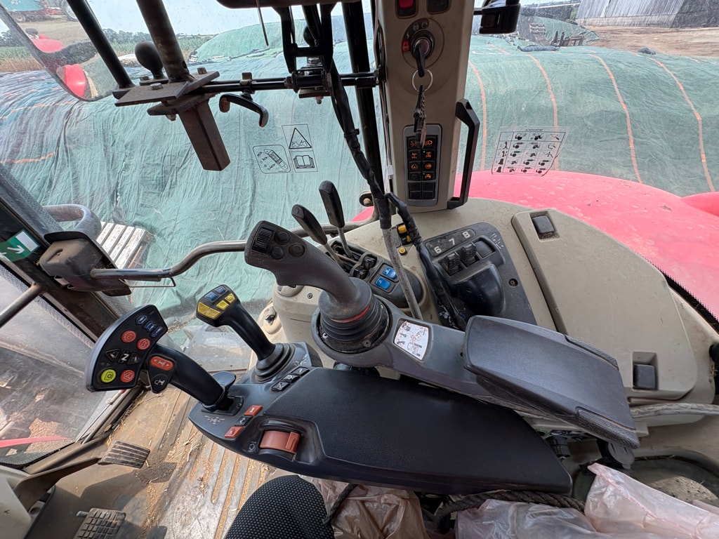 Tracteur MASSEY FERGUSON 7720S DYNA-6 EFFICIENT - photo slide 13