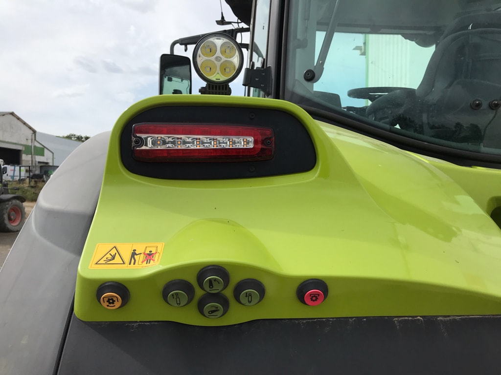 Tracteur CLAAS ARION 530 CMATIC CEBIS - photo slide 22