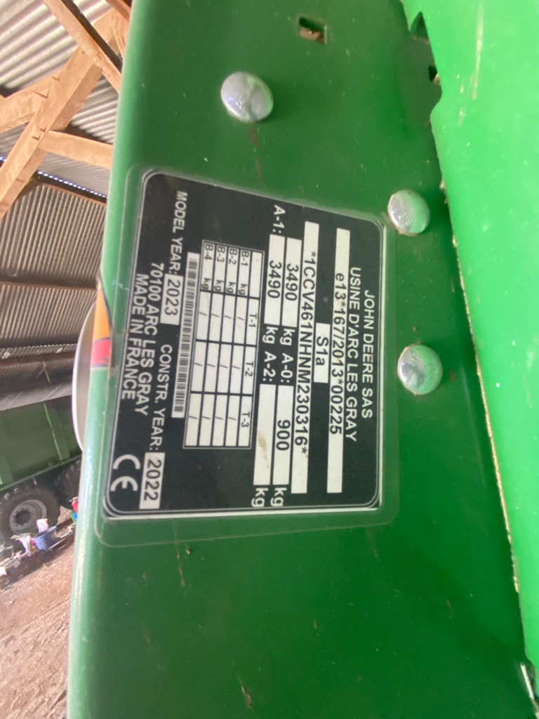 Presse balles rondes JOHN DEERE V461M - photo slide 7