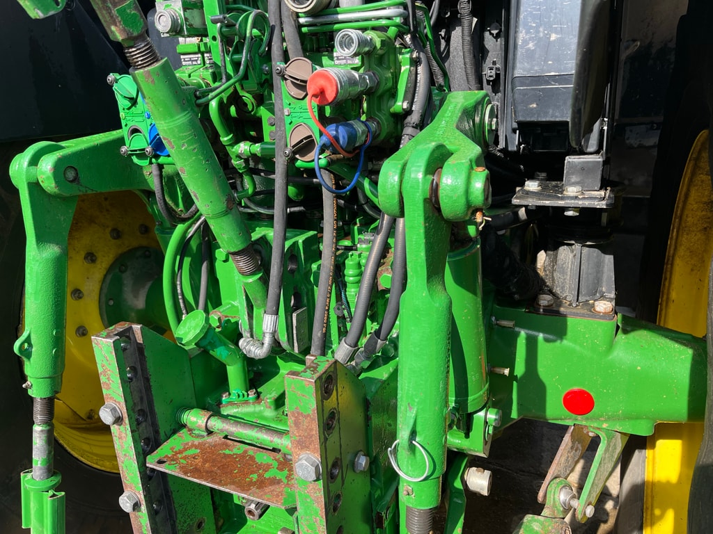 Tracteur chargeur JOHN DEERE 6150M - photo slide 7