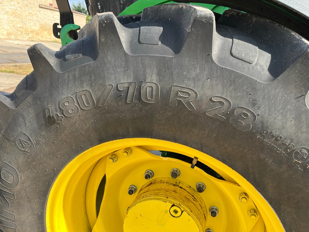 Tracteur chargeur JOHN DEERE 6150M - photo slide 9