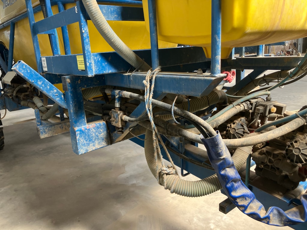 Pulverisateur DELVANO GT 4400 - photo slide 6