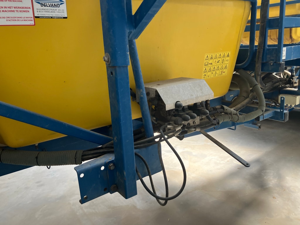 Pulverisateur DELVANO GT 4400 - photo slide 11