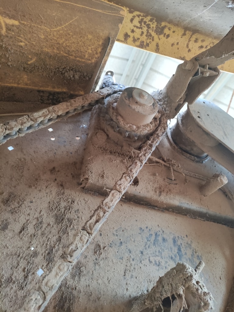Presse balles rondes NEW HOLLAND Rollbelt 180 - photo slide 8