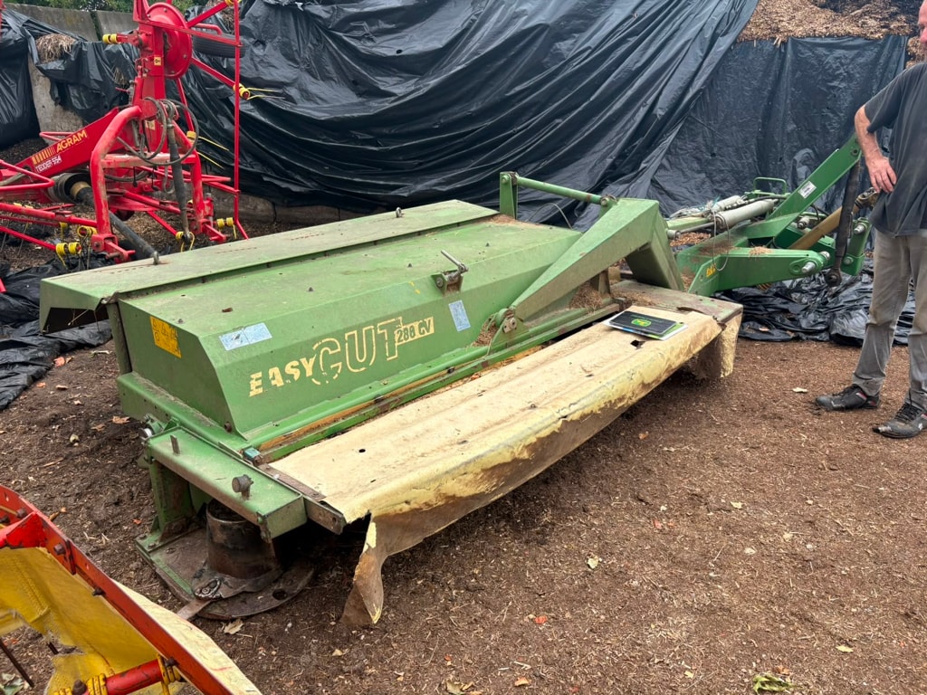 Faucheuse KRONE Easy cut 280CV - photo slide 2