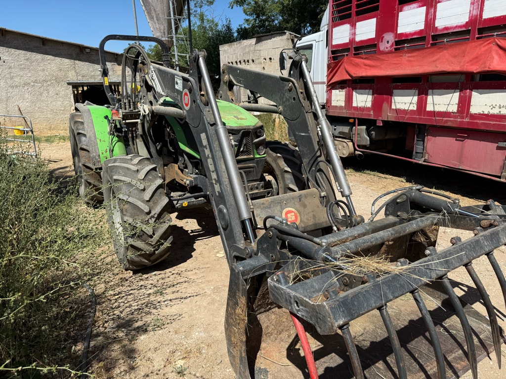 Tracteur chargeur DEUTZ FAHR 5105g B - photo slide 2