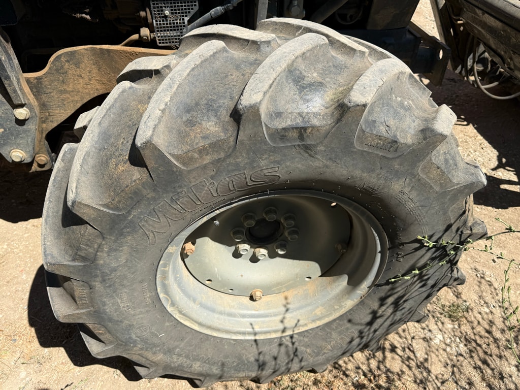 Tracteur chargeur DEUTZ FAHR 5105g B - photo slide 6
