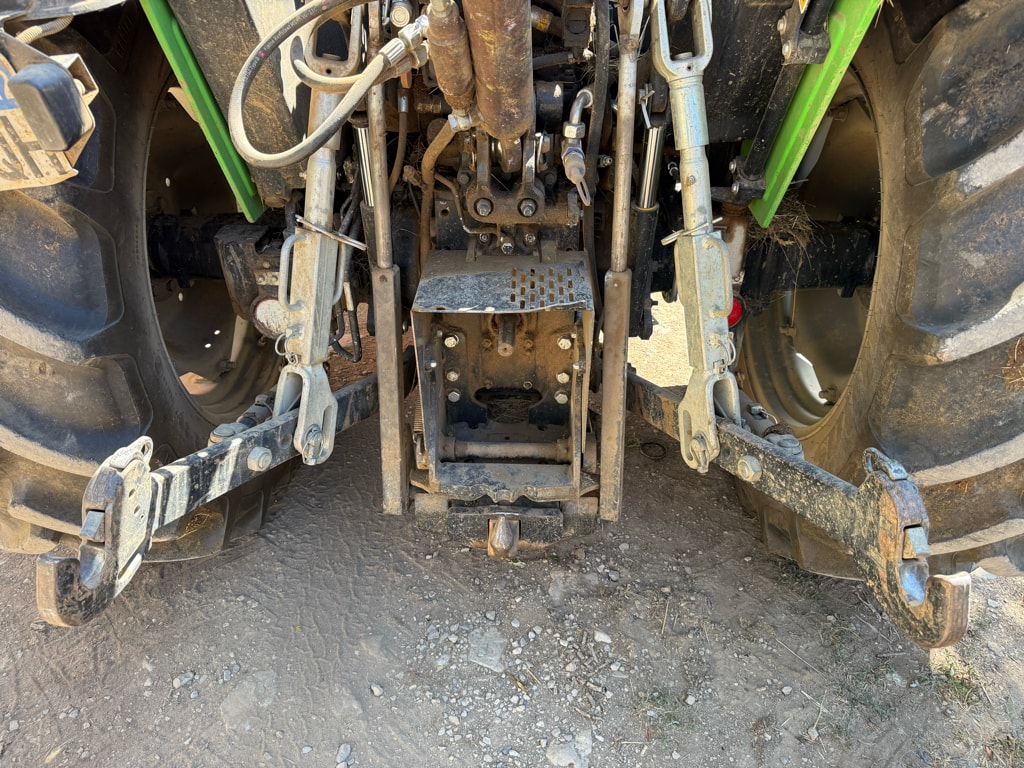 Tracteur chargeur DEUTZ FAHR 5105g B - photo slide 13