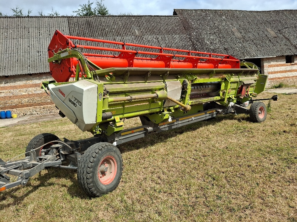 Moissonneuse CLAAS Lexion 7500 TT - photo slide 16