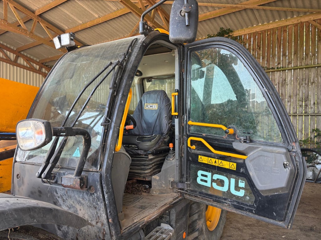 Telescopique JCB 542-70 agri super - photo slide 12