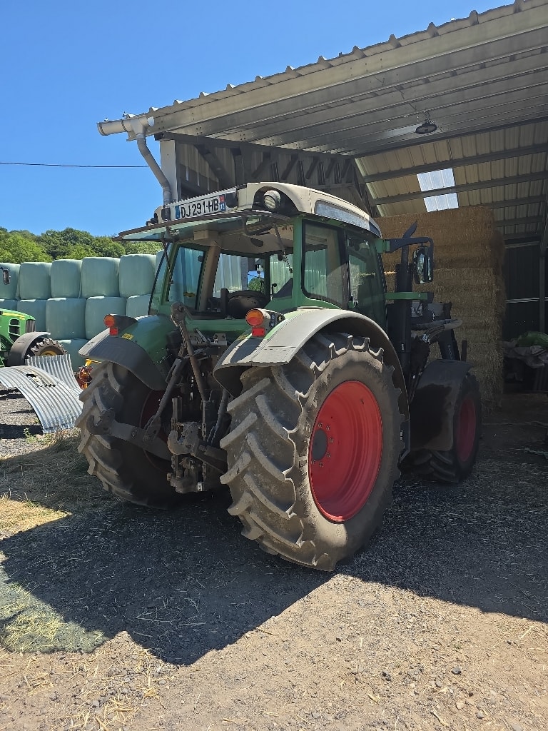 Tracteur chargeur FENDT 210 VARIO - photo slide 5