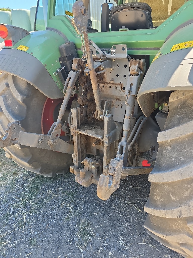 Tracteur chargeur FENDT 210 VARIO - photo slide 6