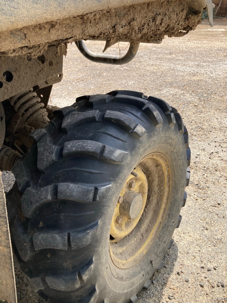 Quad - SSV JOHN DEERE Gator 4x2 - photo slide 8