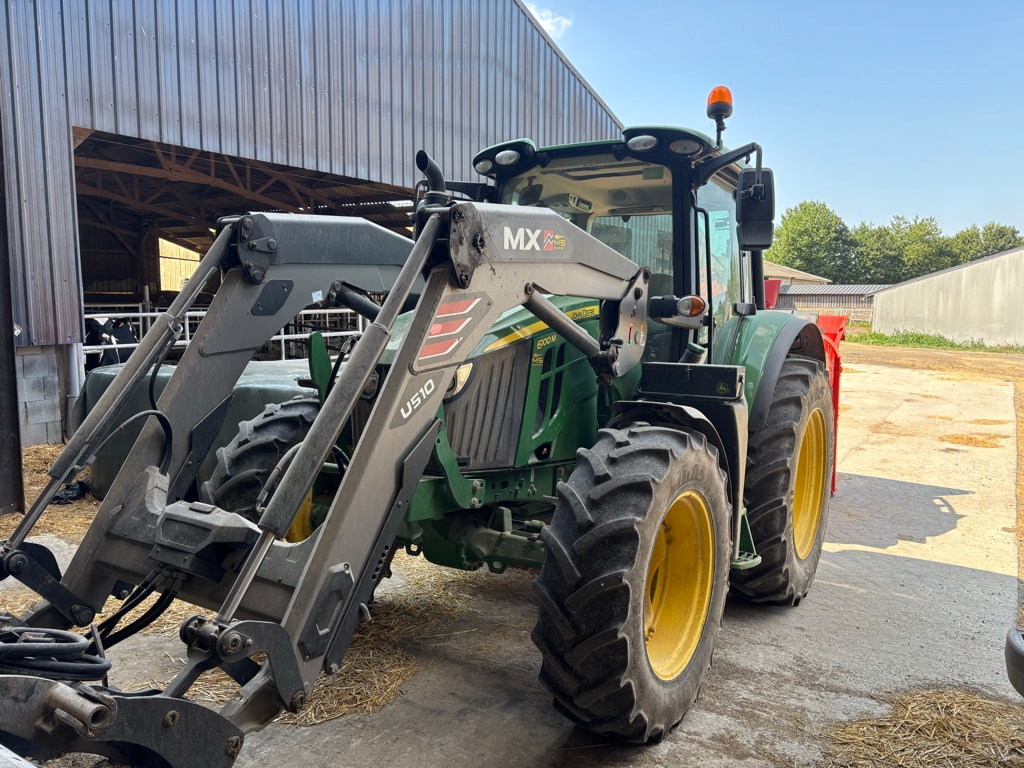 Tracteur JOHN DEERE 6100M - photo slide 2
